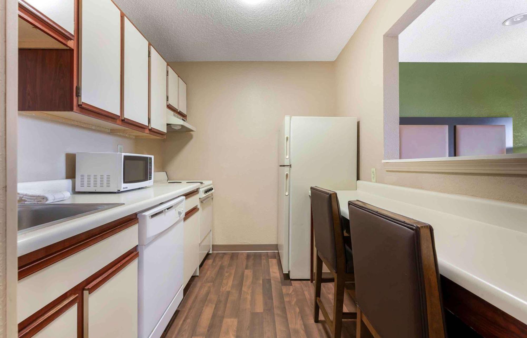 Extended Stay America Select Suites - Memphis - Cordova Ngoại thất bức ảnh
