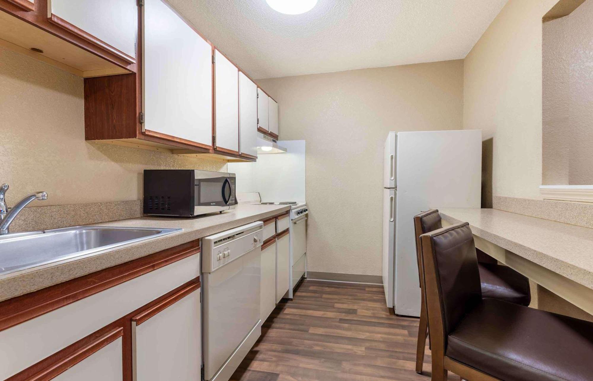 Extended Stay America Select Suites - Memphis - Cordova Ngoại thất bức ảnh